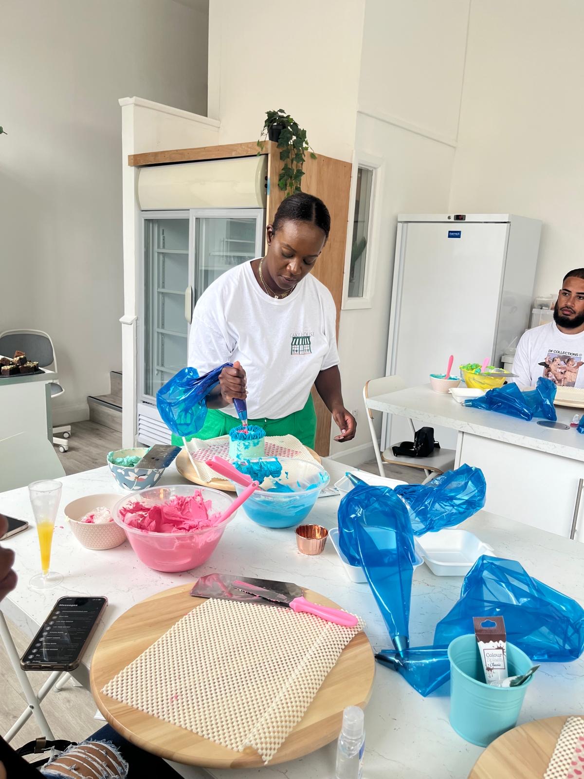 Bento Cake Decorating Class – Learn & Create Your Own Cake